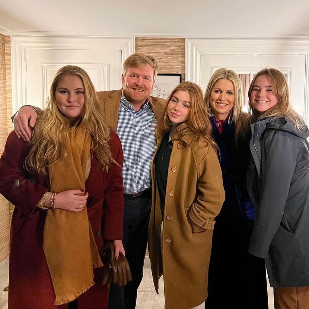 Prinzessin Amalia, König Willem-Alexander, Prinzessin Alexia, Königin Máxima und Prinzessin Ariane