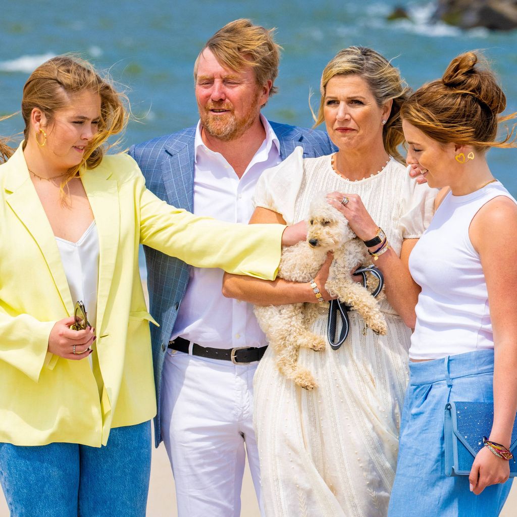 Prinzessin Ariane, Prinzessin Amalia, König Willem-Alexander, Königin Máxima und Prinzessin Alexia