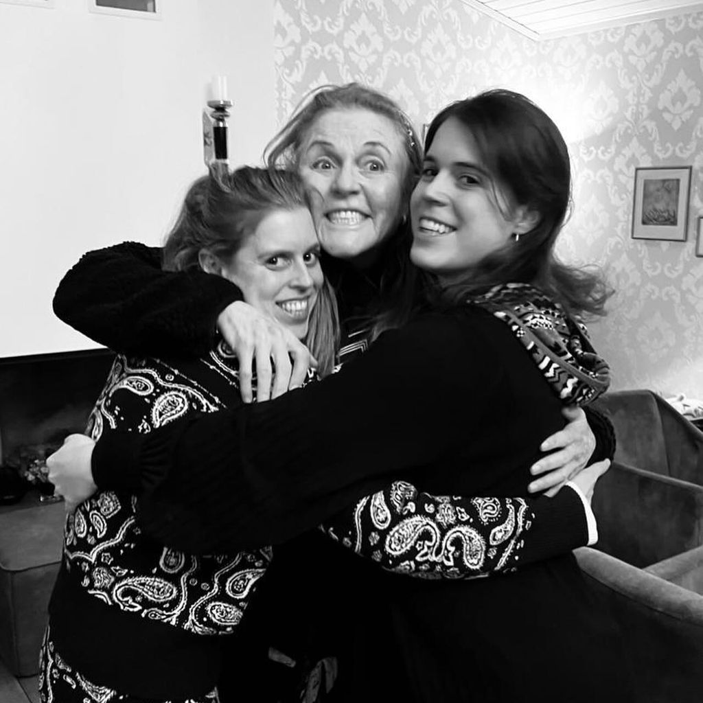 Prinzessin Beatrice, Sarah Ferguson und Prinzessin Beatrice im März 2024