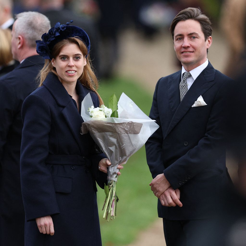 Prinzessin Beatrice von York und Edoardo Mapelli Mozzi am 25. Dezember 2023.