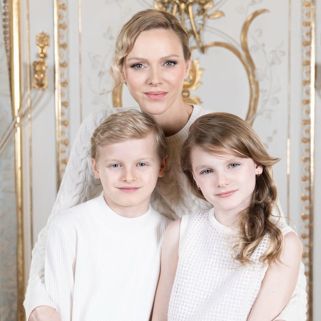 Prinzessin Charlene teilt auf Instagram seltenes Foto mit ihren 11-jährigen Zwillingen