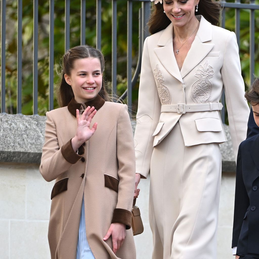 Prinzessin Charlotte von Wales und Kate, Prinzessin von Wales beim Ostergottesdienst in der St.-Georgs-Kapelle in Windsor, 5. April 2026