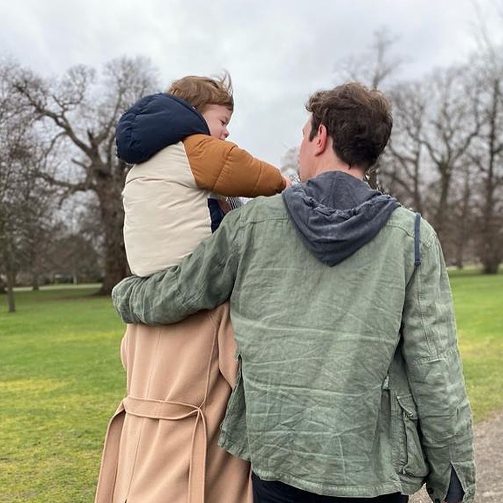 Prinzessin Eugenie mit ihrem Sohn August und ihrem Mann Jack Brooksbank