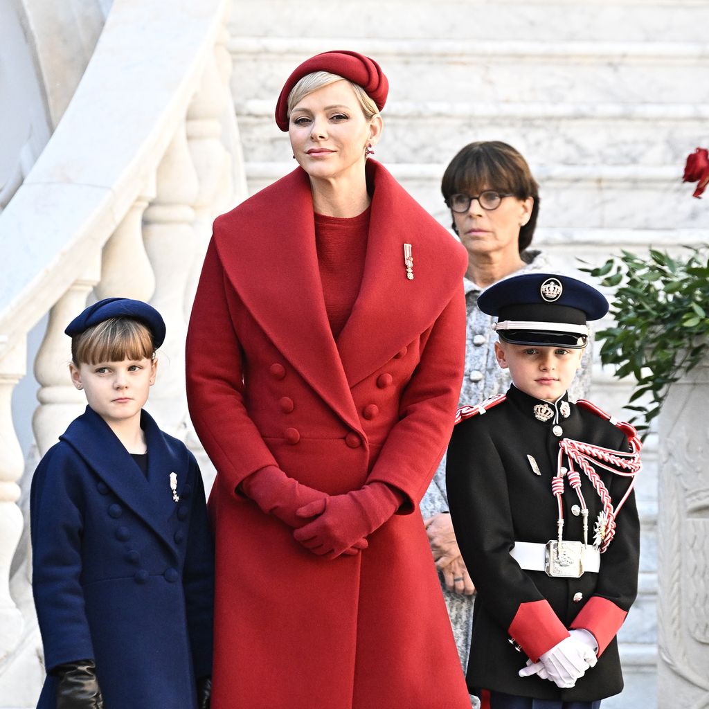 Prinzessin Gabriella, Fürstin Charlène und Prinz Jacques beim Nationalfeiertag von Monaco, 2023