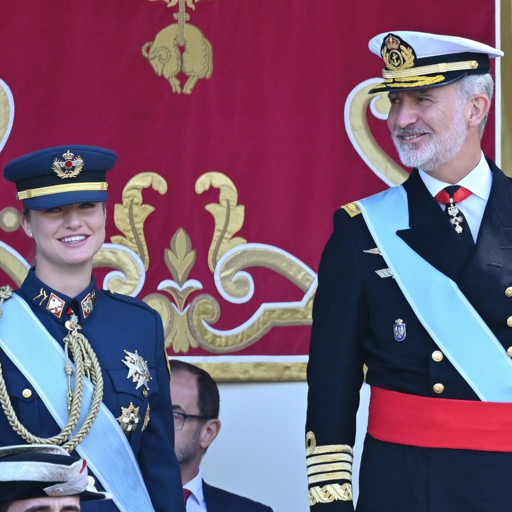 Prinzessin Leonor und König Felipe VI. beim Dia de la Hispanidad in Madrid