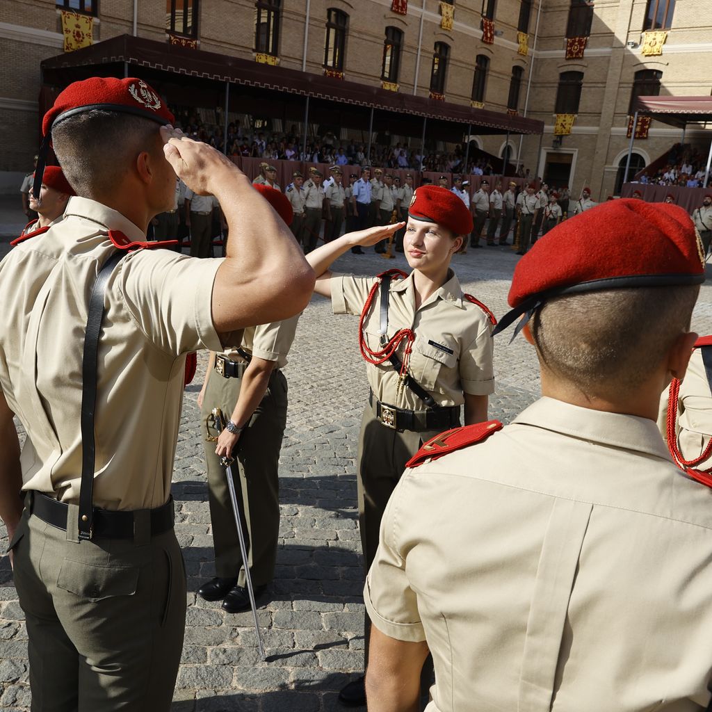 Prinzessin Leonor von Spanien bei der Säbelzeremonie auf der Militärakademie