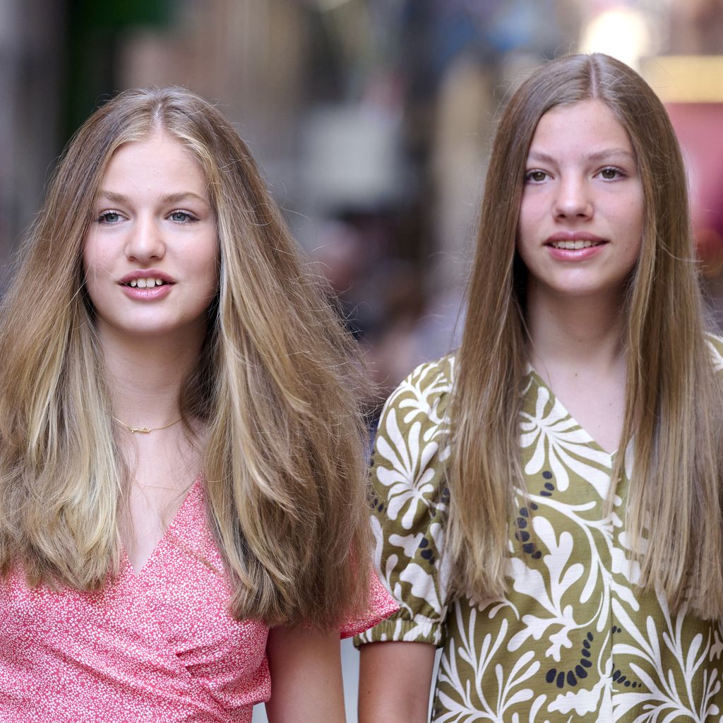 Prinzessin Leonor von Spanien und Prinzessin Sofía von Spanien im August 2022