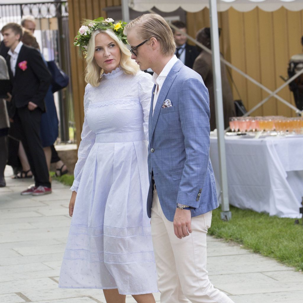 Prinzessin Mette-Marit und Marius Borg Høiby bei der Jubiläums-Garden-Party in Trondheim 2016