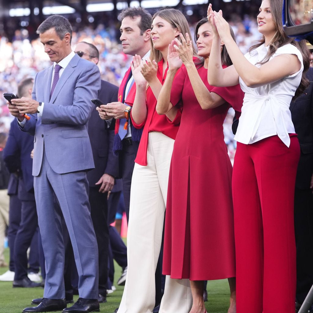 Prinzessin Sofia, Königin Letizia und Prinzessin Leonor beim WM-Finale 2026 Spanien gegen Argentinien in East Rutherford