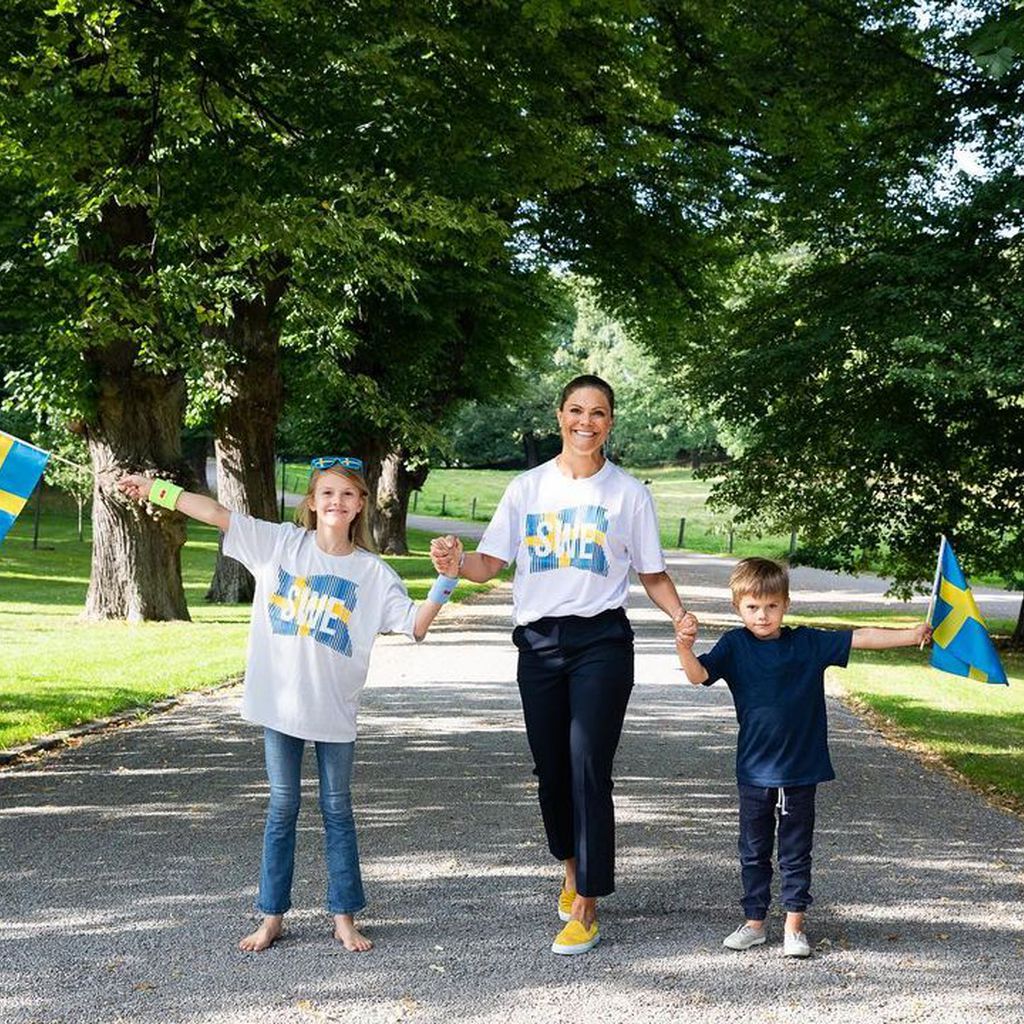 Prinzessin Victoria von Schweden mit ihren Kindern Estelle und Oscar