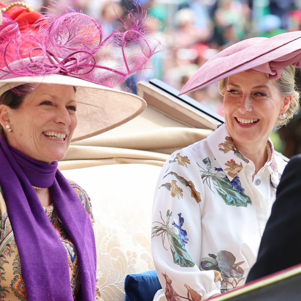 Prinzessin Zahra Aga Khan und Sophie, Gräfin von Wessex, Royal Ascot 2024