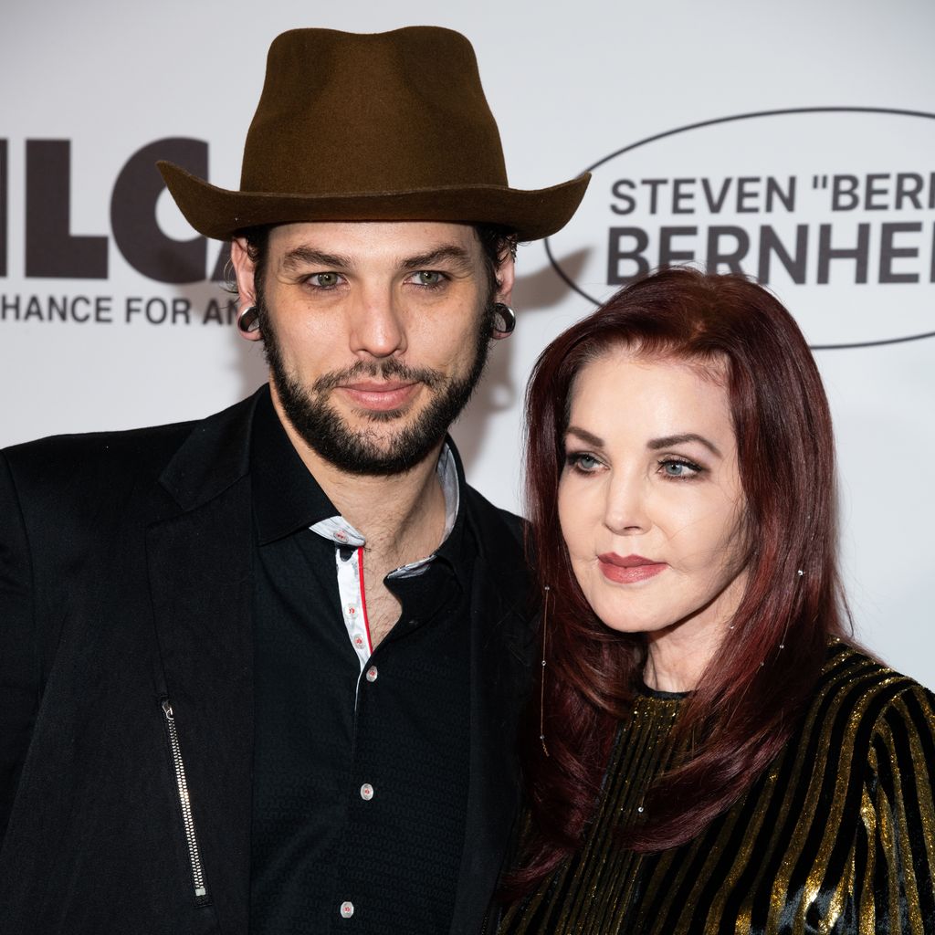 Priscilla Presley (r.) mit ihrem Sohn Navarone Garcia