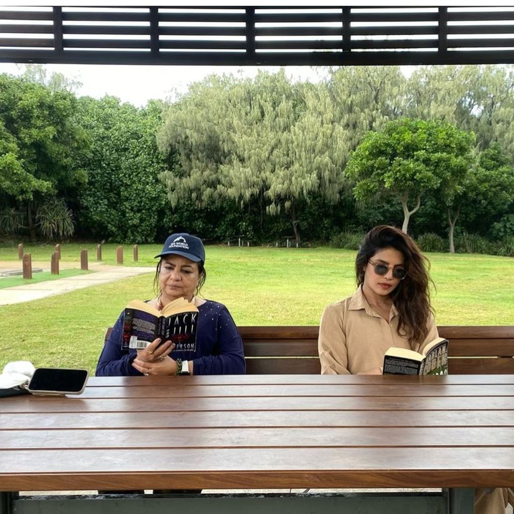 Priyanka Chopra und ihre Mutter Madhu Chopra