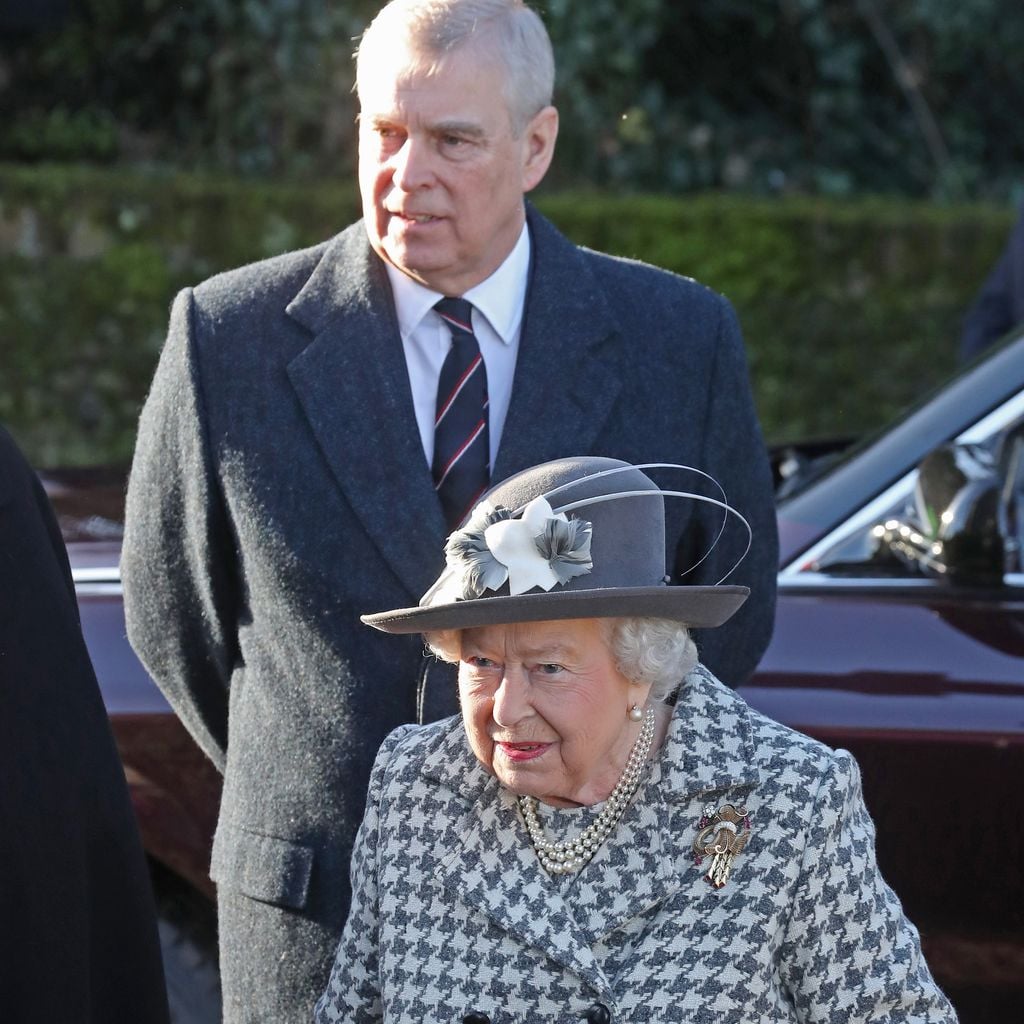 Queen Elizabeth II und Prinz Andrew nach dem Kirchgang in Hillington, Sandringham, 19. Januar 2020