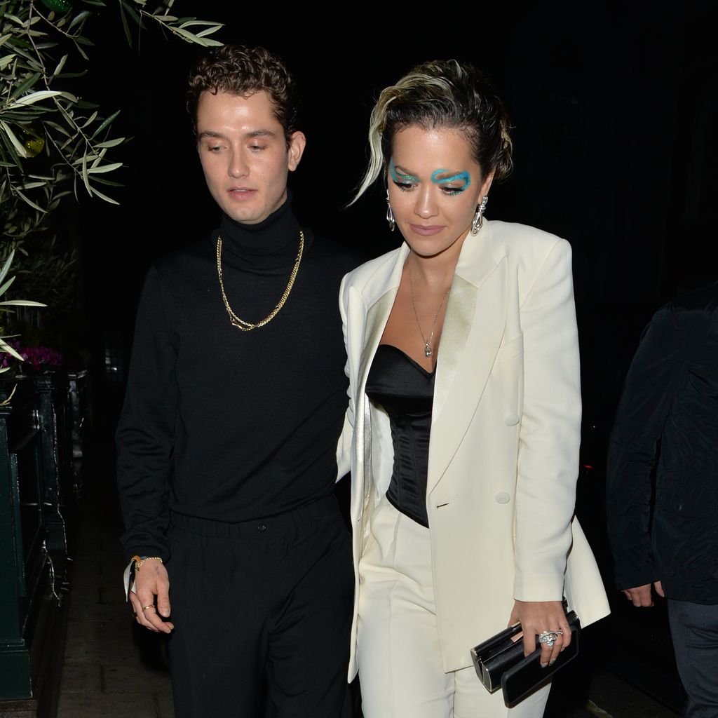 Rafferty Law und Rita Ora im Dezember 2019