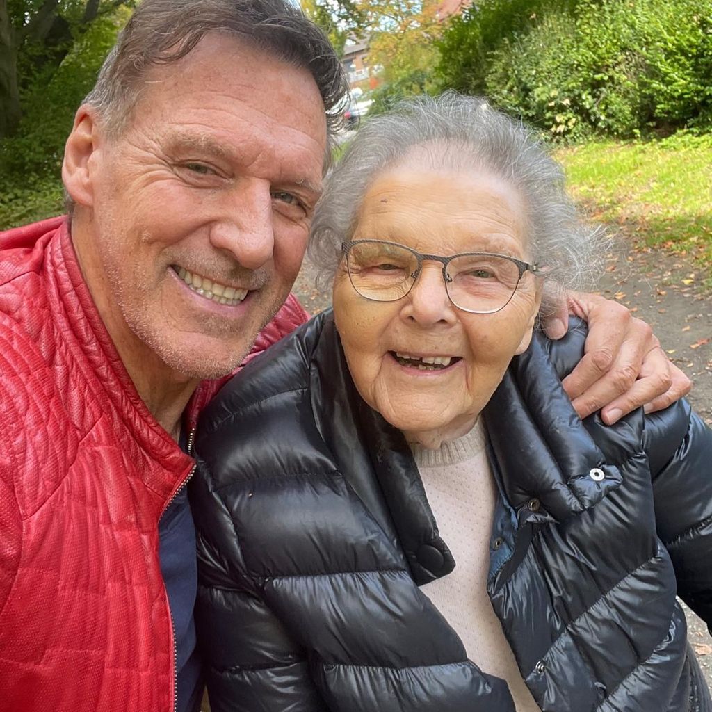 Schauspieler Ralf Moeller und seine Mutter Ursula