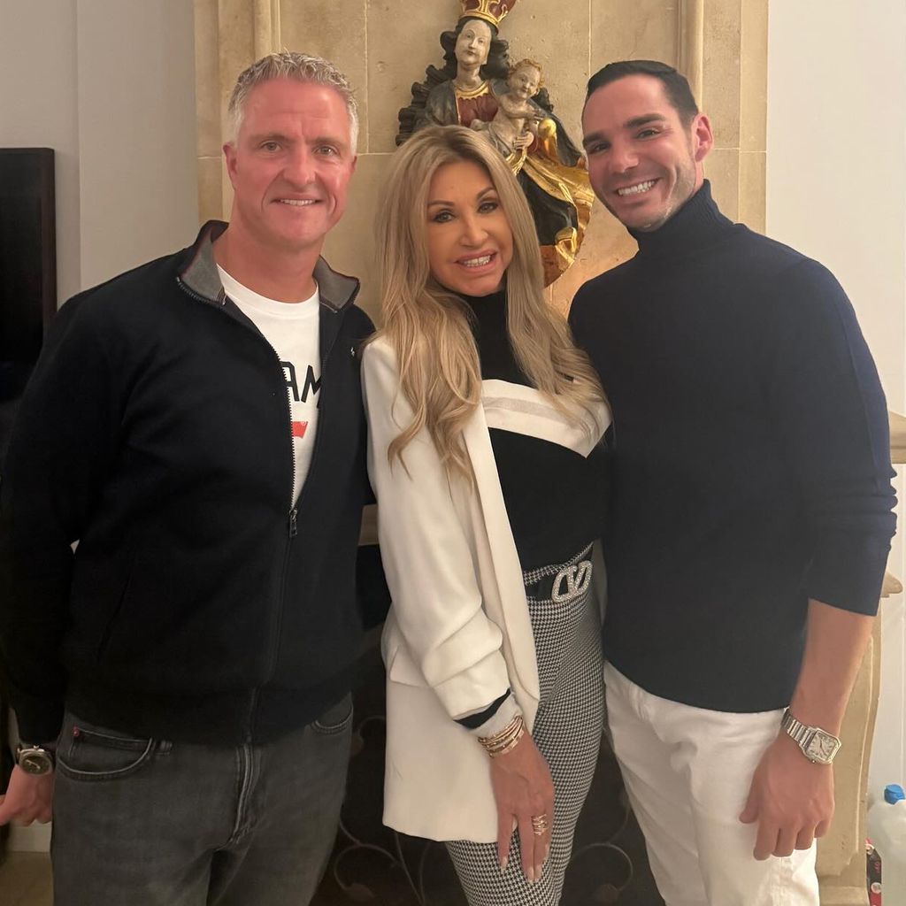 Ralf Schumacher, Carmen Geiss und Étienne Bousquet-Cassagne im März 2025