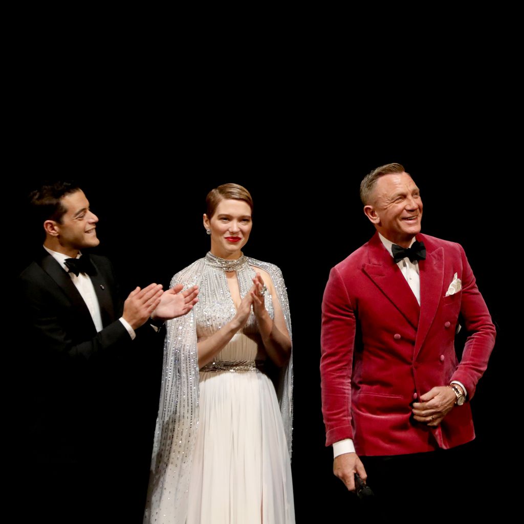 Rami Malek, Léa Seydoux, Daniel Craig und Cary Joji Fukunaga im September 2021