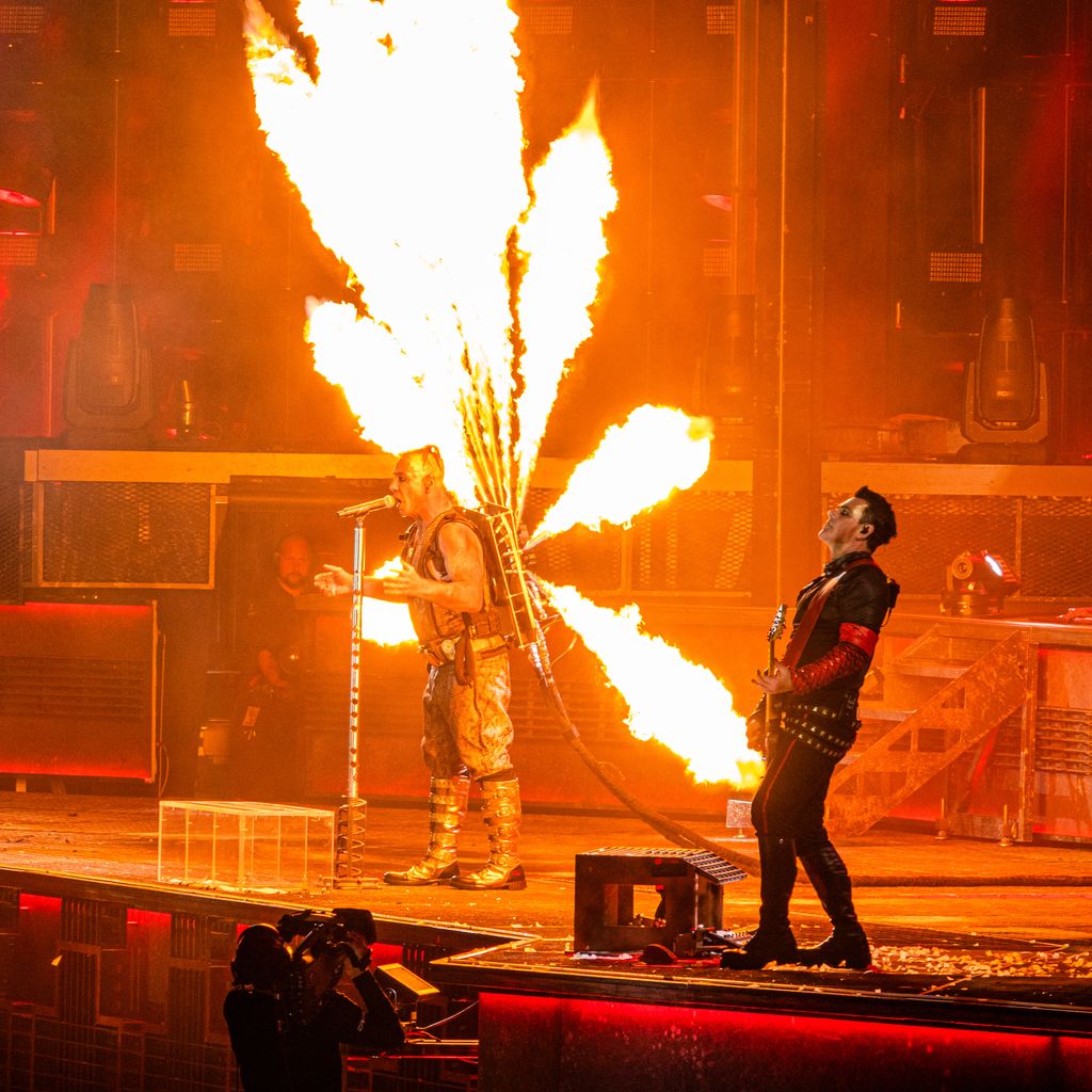 Rammstein performt