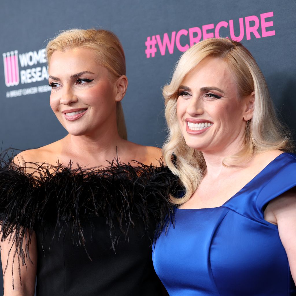 Ramona Agruma und Rebel Wilson auf einem Event in Beverly Hills