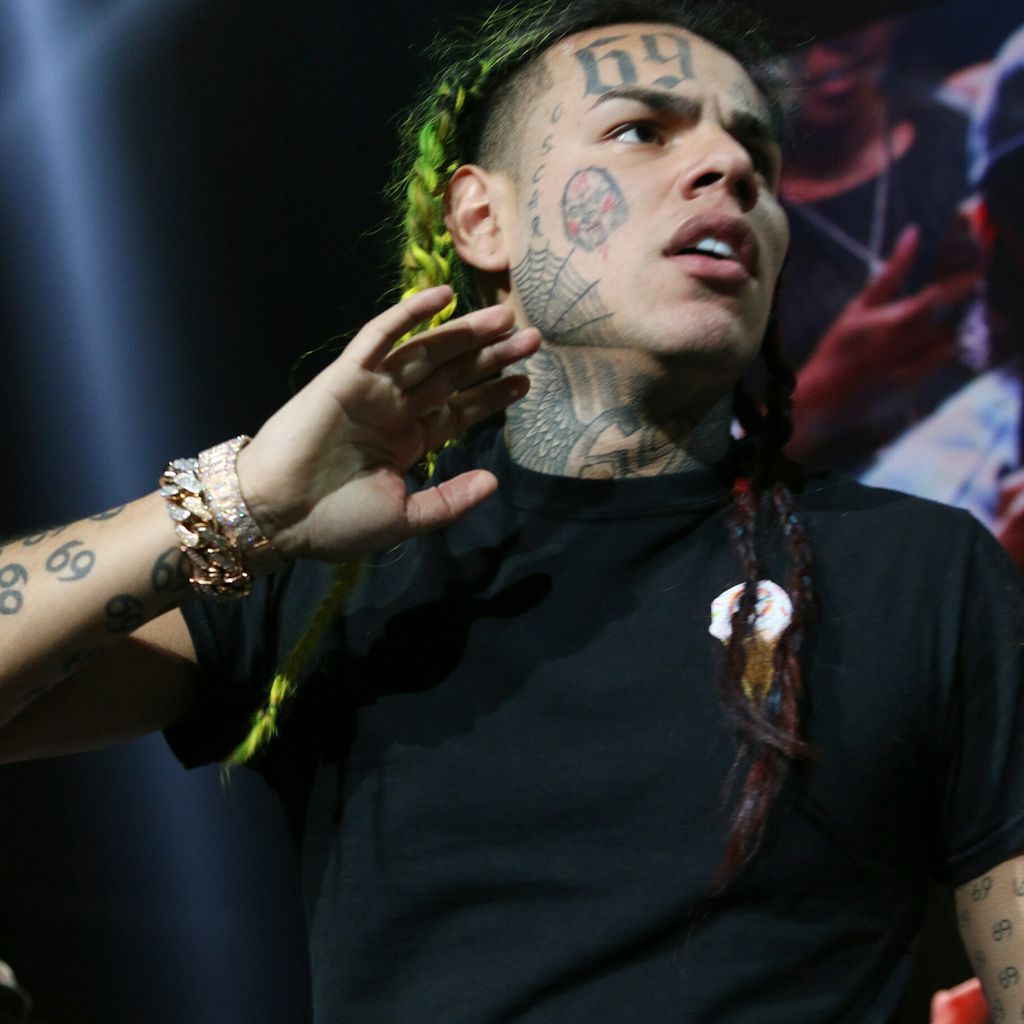 Rapper 6ix9ine, Oktober 2018