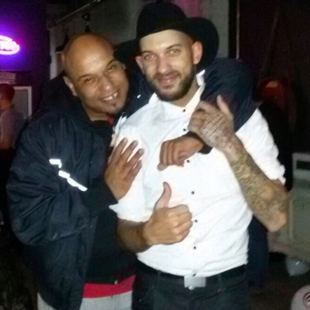 Rapper D-Flame mit seinem Sohn Leroy Leone