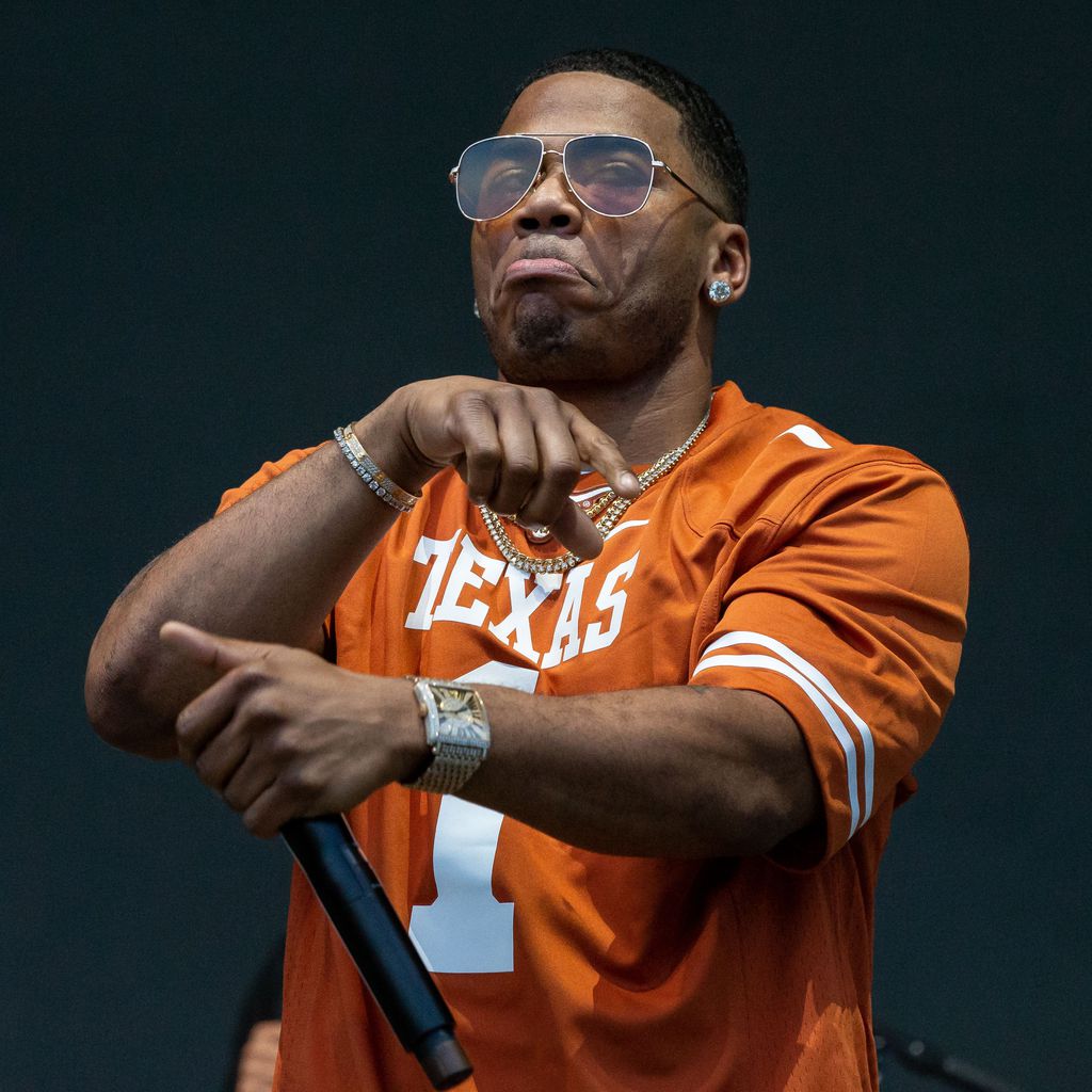 Nelly, Rapper