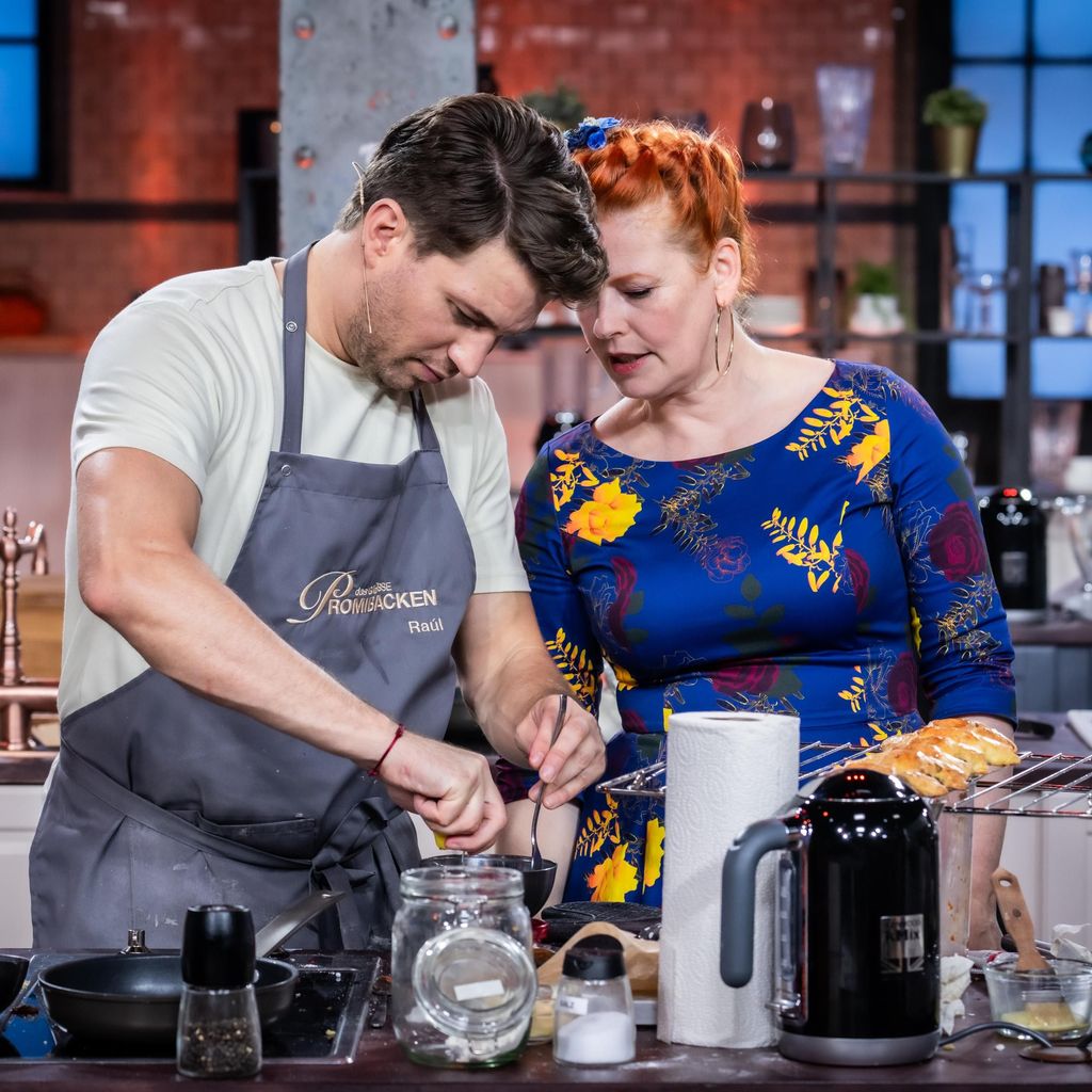 Raúl Richter bei "Das große Promibäcken"