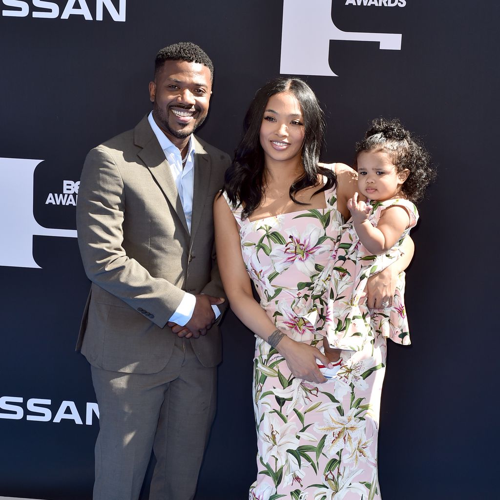 Ray J mit seiner Frau Princess Love und seiner Tochter Melody bei den BET Awards 2019
