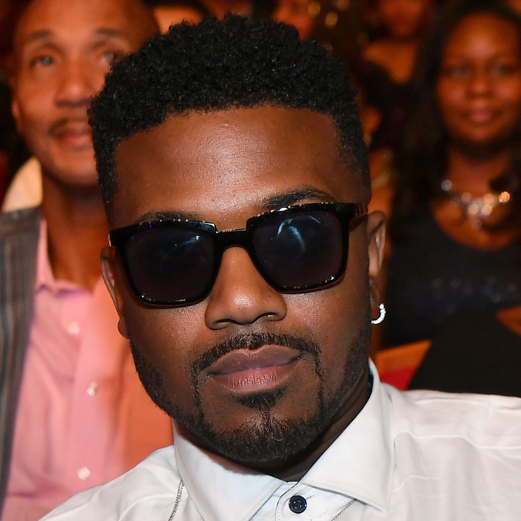 Ray J, Sänger
