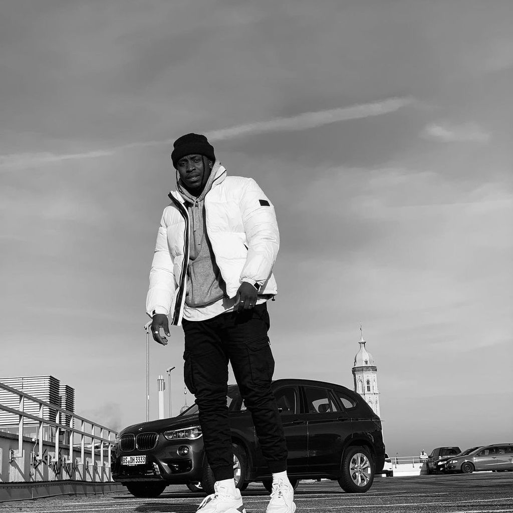 Ray, "Love Island"-Kandidat