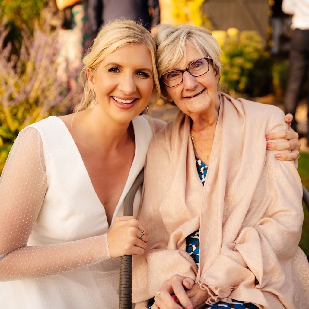Rebecca Adlington mit ihrer Großmutter Joyce