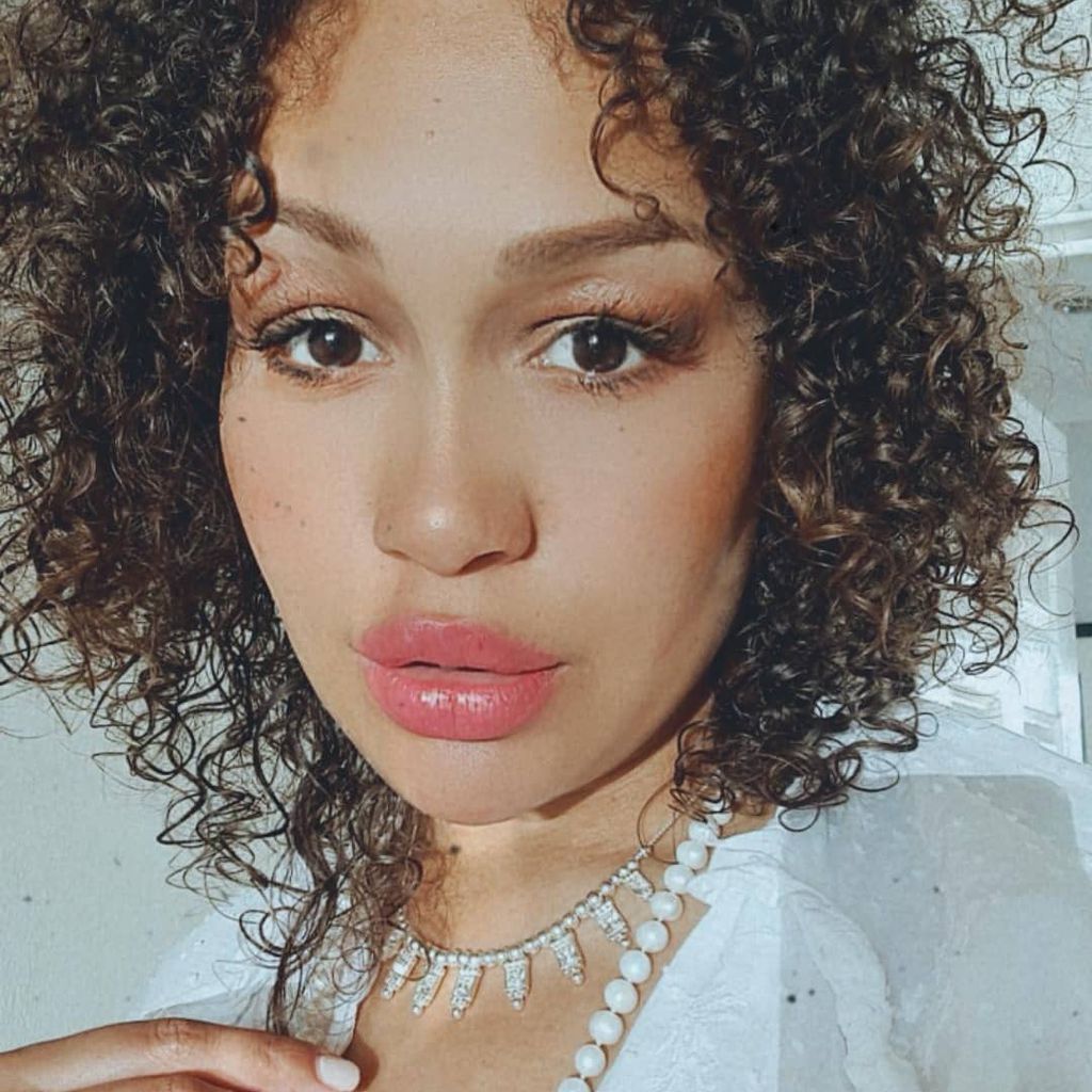 Rebecca Ferguson, Sängerin