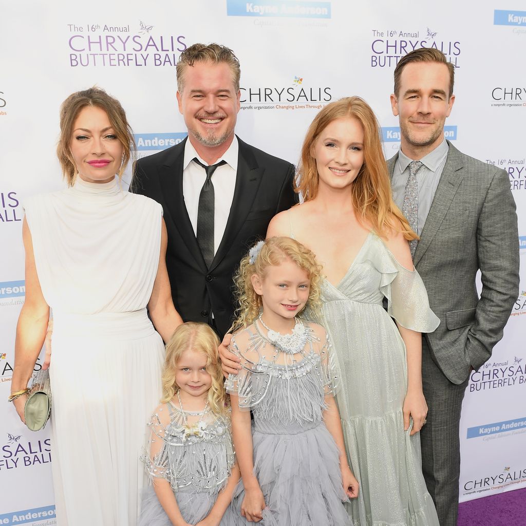Rebecca Gayheart, Eric Dane, ihre gemeinsamen Töchter, Kimberly Van Der Beek und  James Van Der Beek auf Chrysalis Butterfly Ball in Los Angeles, 2017