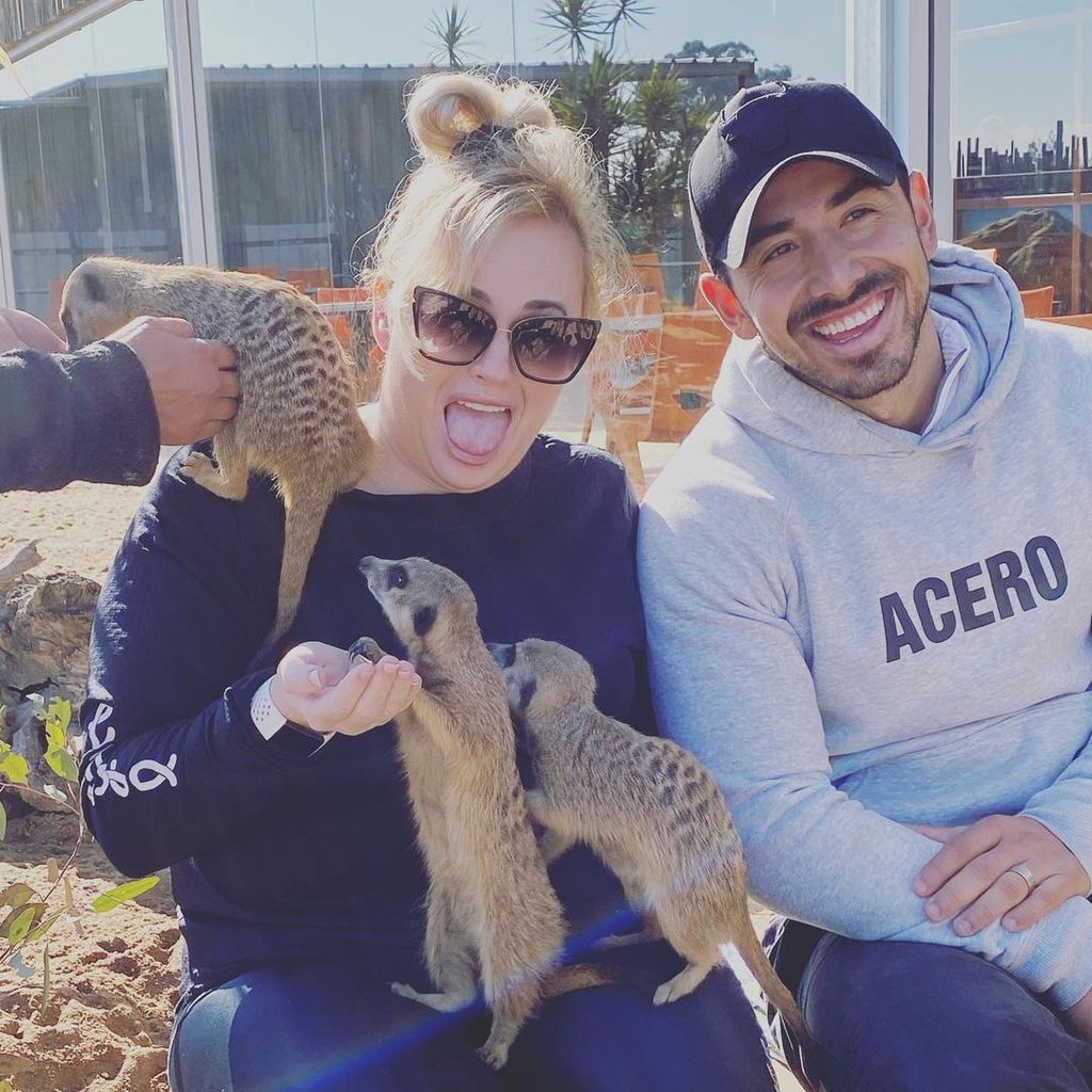 Rebel Wilson und ihr Personaltrainer im Zoo in Sydney