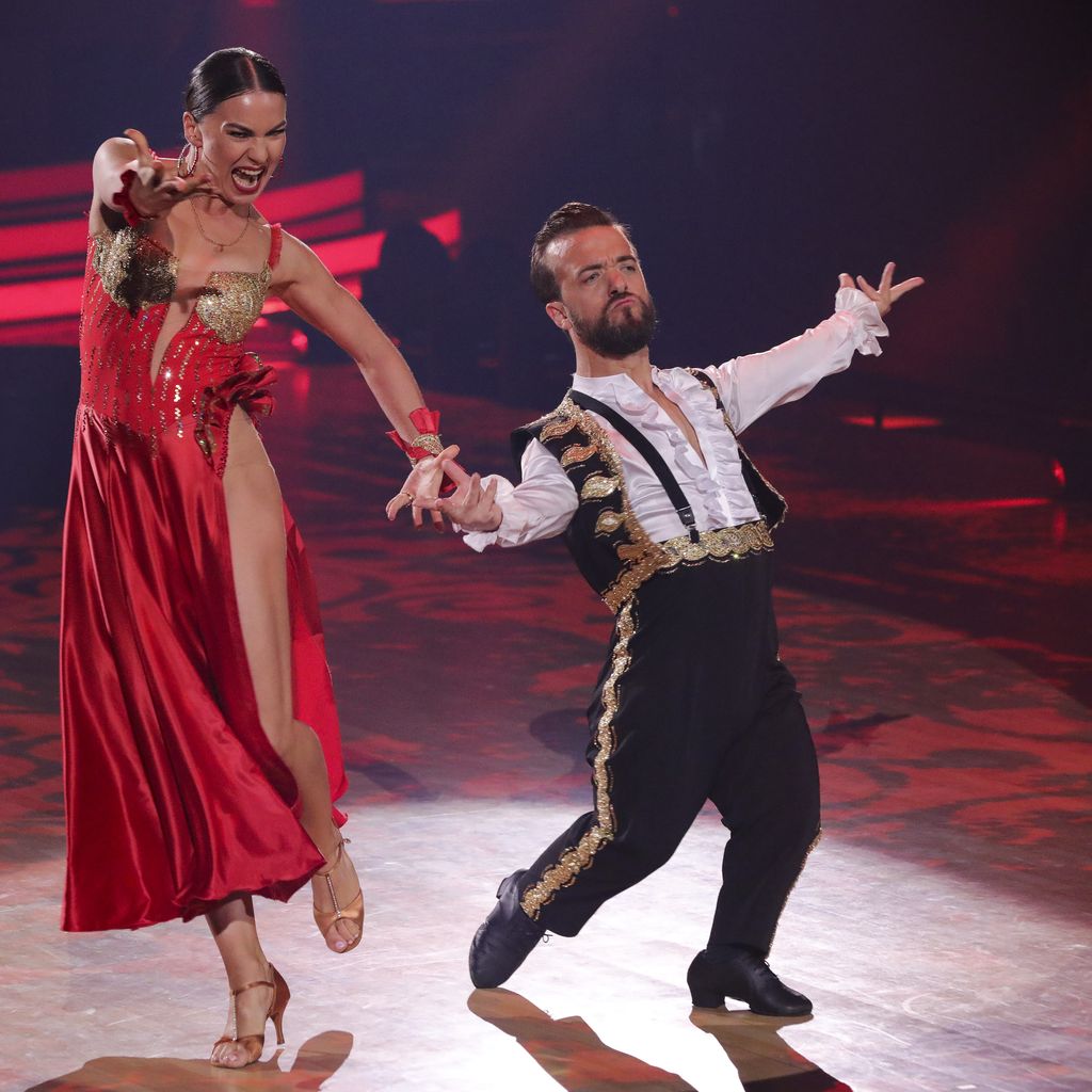 Renata Lusin und Mathias Mester bei "Let's Dance" 2022