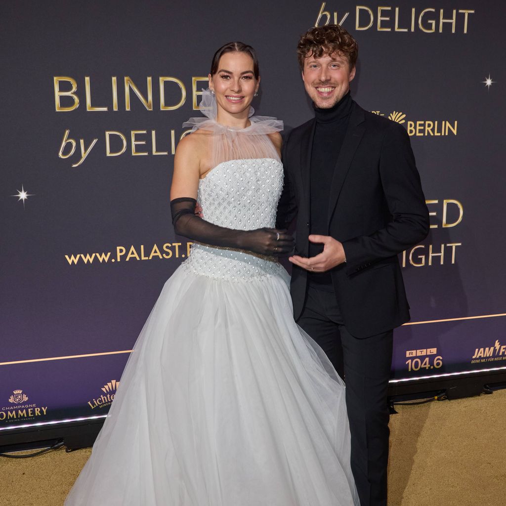 Renata Lusin und Valentin Lusin bei der Weltpremiere von BLINDED by DELIGHT im Friedrichstadt-Palast Berlin am 08.10.2025