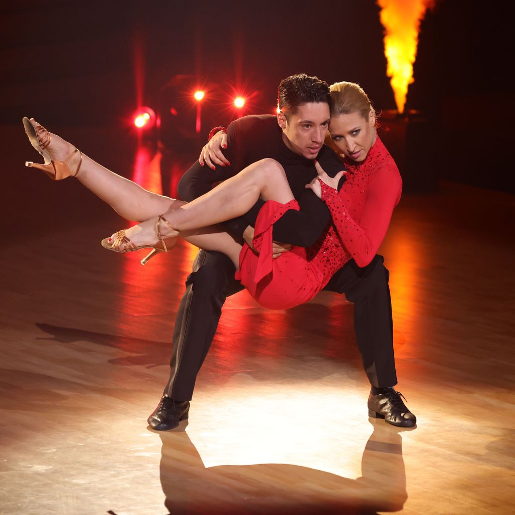 René Casselly und Kathrin Menzinger bei "Let's Dance"