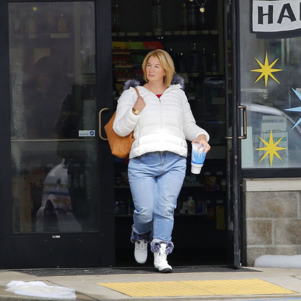 Renée Zellweger am Set von "The Thing About Pam"