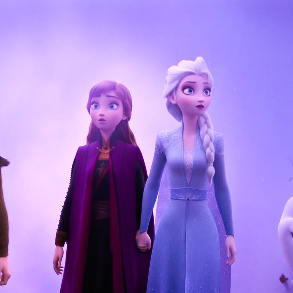 Rentier Sven, Kristoff, Anna, Elsa und Olaf in "Die Eiskönigin 2"