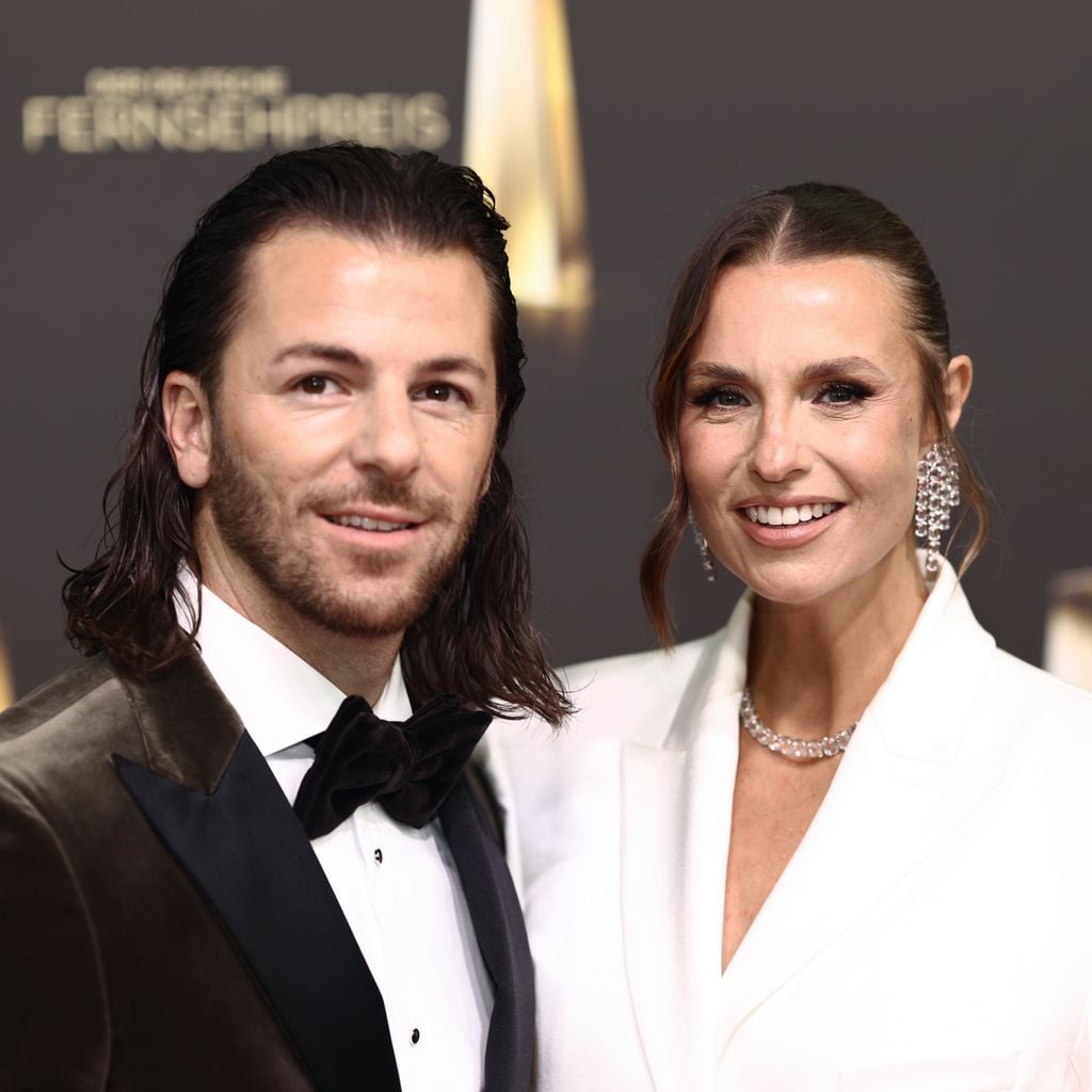 Riccardo Basile und Laura Wontorra beim Deutschen Fernsehpreis im Confex-Center in Köln, 9. September 2026