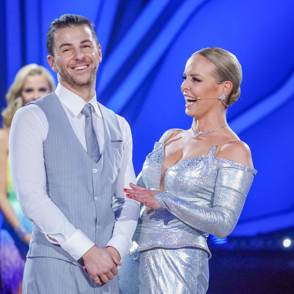 Riccardo Basile und Isabel Edvardsson bei "Let's Dance"