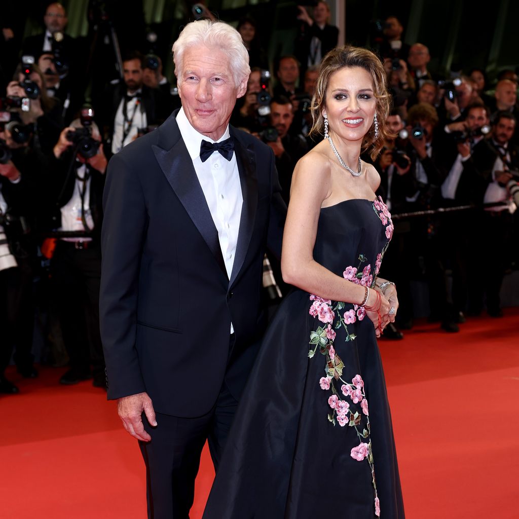 Richard Gere und Alejandra Silva auf dem Filmfestival Cannes 2024