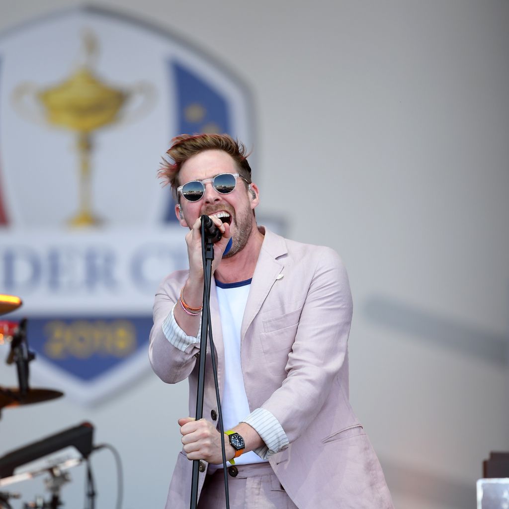 Ricky Wilson, Sänger