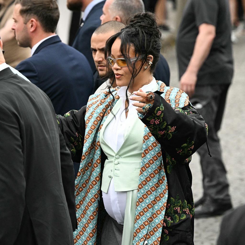 Rihanna bei der Paris Fashion Week, Juni 2025