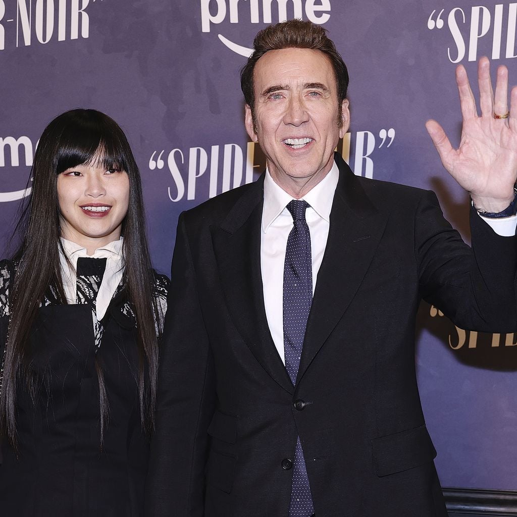 Riko Shibata und Nicolas Cage bei der Weltpremiere von Prime Videos "Spider-Noir" in New York
