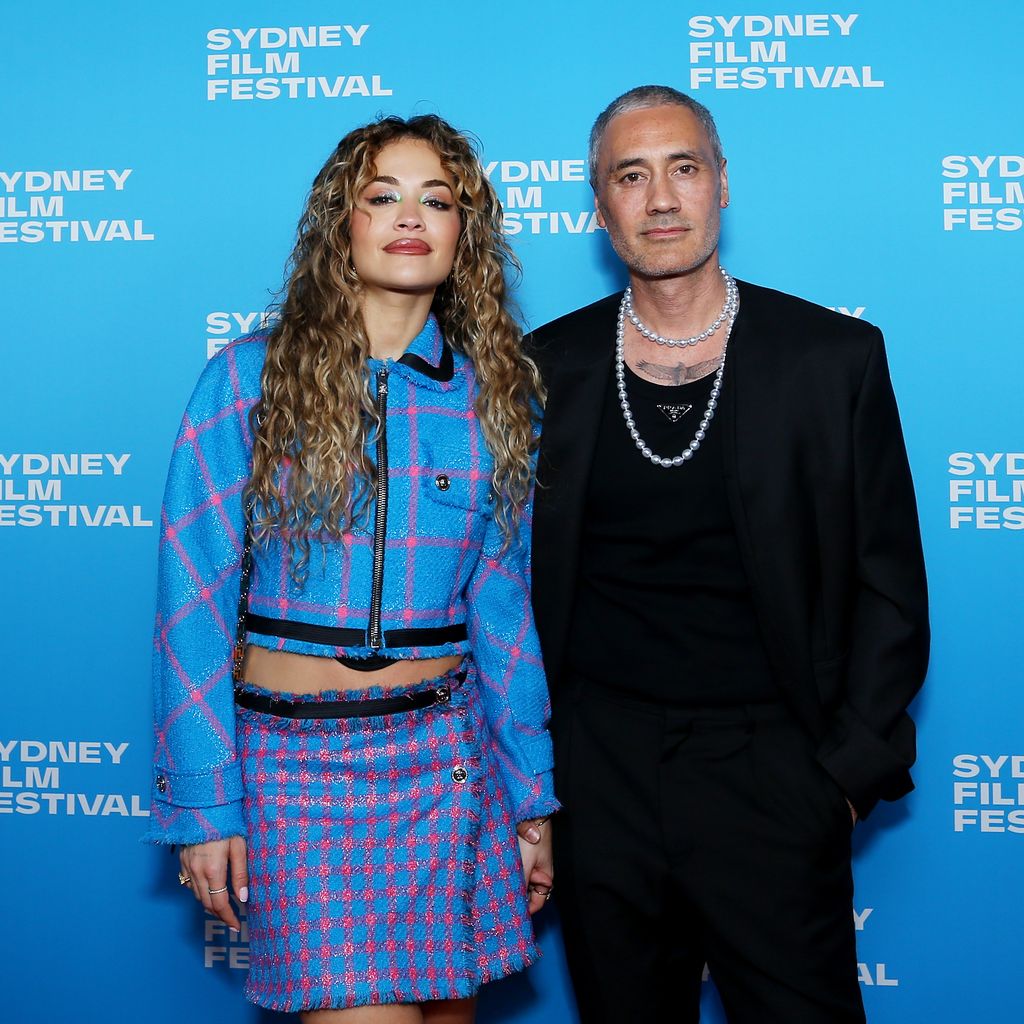 Rita Ora und Taika Waititi im Juni 2023