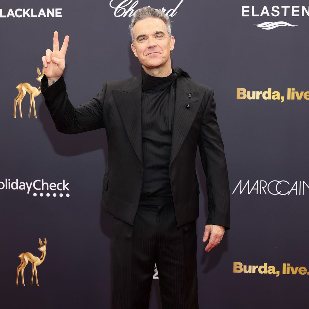 Robbie Williams, Sänger