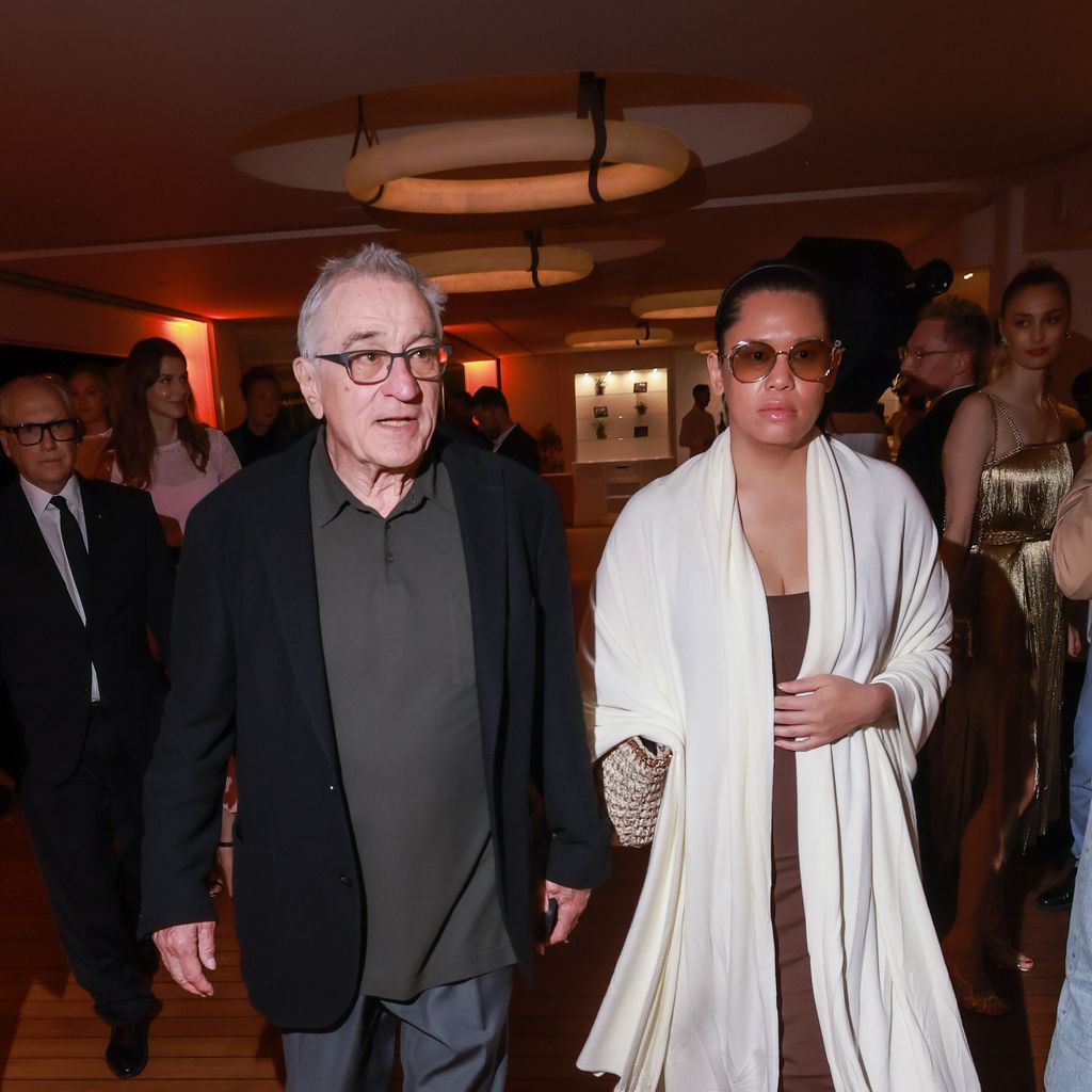 Robert De Niro und Tiffany Chen, Mai 2023