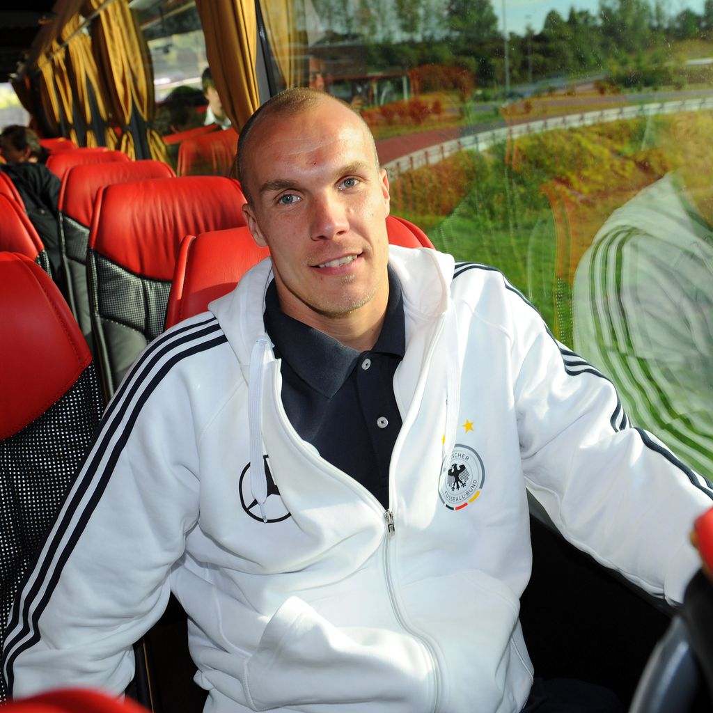 Robert Enke im Bus des National-Teams 2009